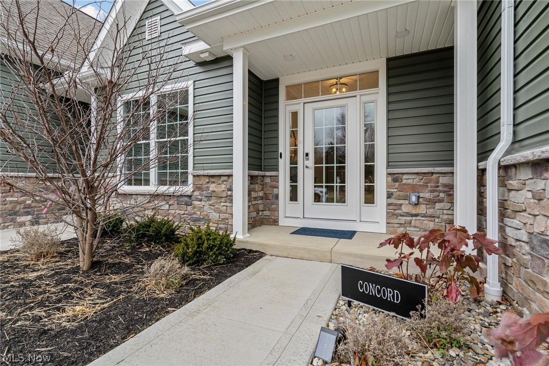 Hawks Nest Crossing Condominiums - Residential