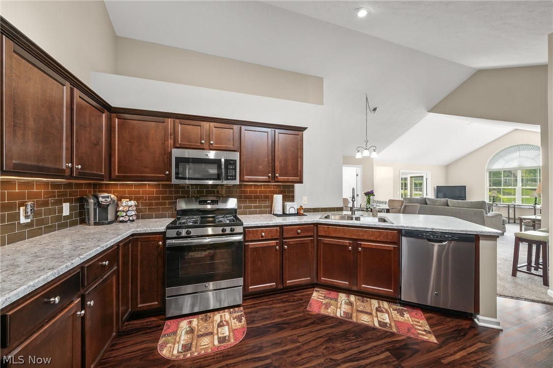 Fairways/Boulder Crk Condo - Residential
