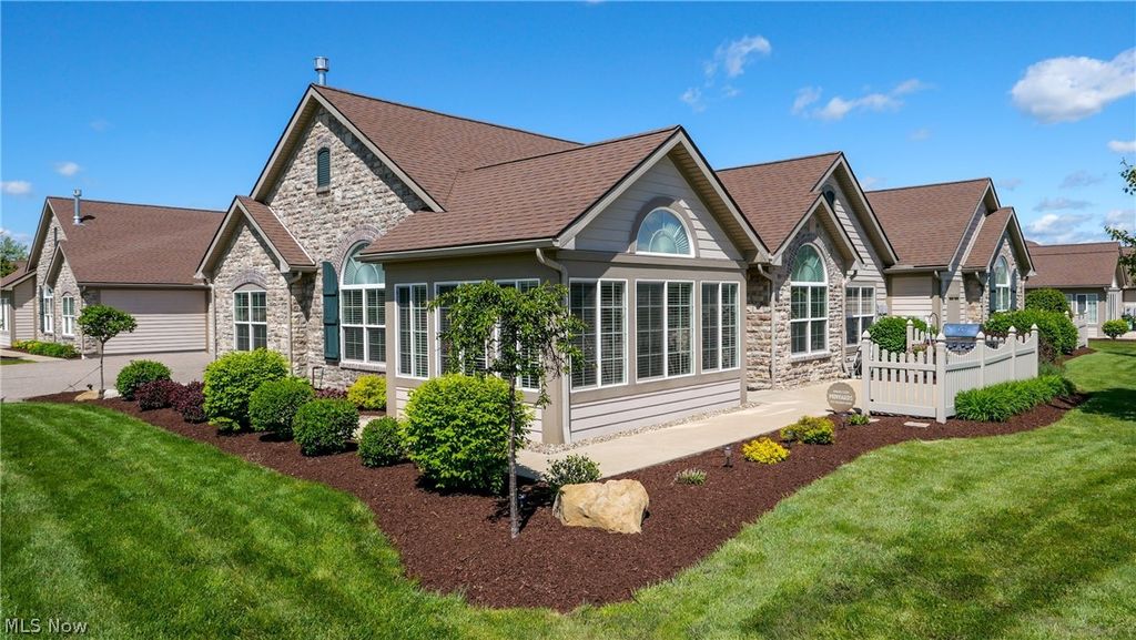Photo of 1930 Fairways Drive, Streetsboro, OH 44241 (MLS # 5210341)
