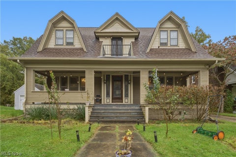 Photo of 714 N Chestnut Street, Ravenna, OH 44266 (MLS # 5255839)