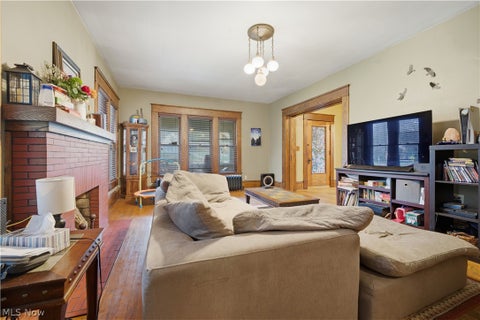 Tiny photo for 714 N Chestnut Street, Ravenna, OH 44266 (MLS # 5255839)