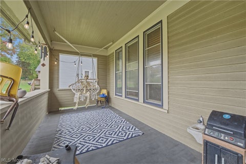 Tiny photo for 714 N Chestnut Street, Ravenna, OH 44266 (MLS # 5255839)