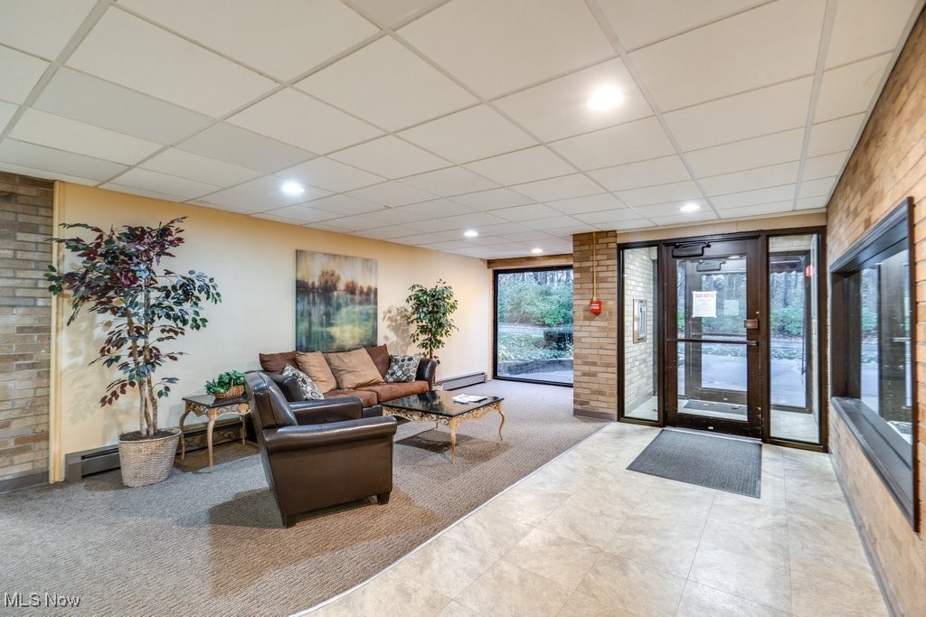 101 S Rocky River Drive 401