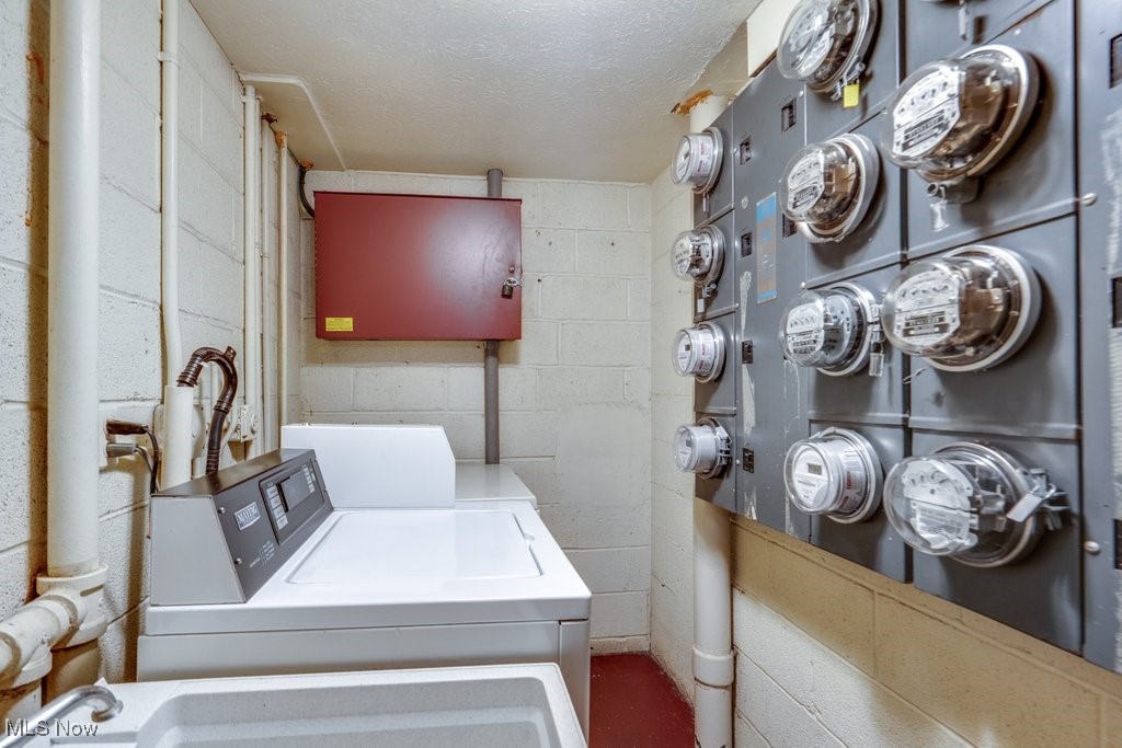 Parkview Common Condo - Residential