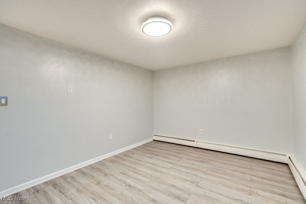 Parkview Common Condo - Residential