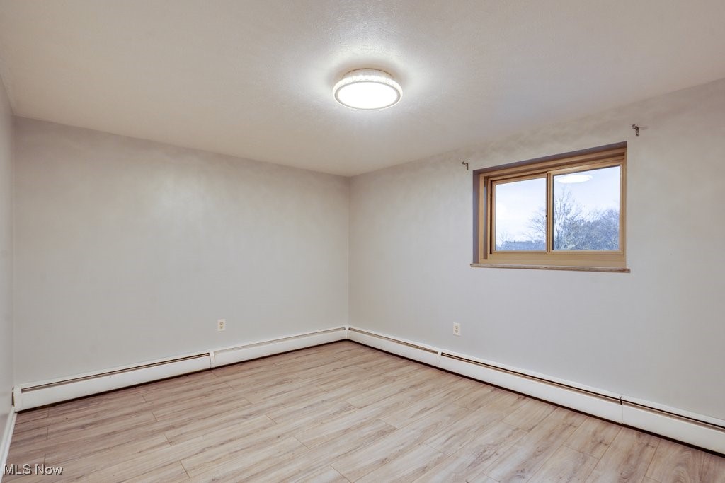 Parkview Common Condo - Residential