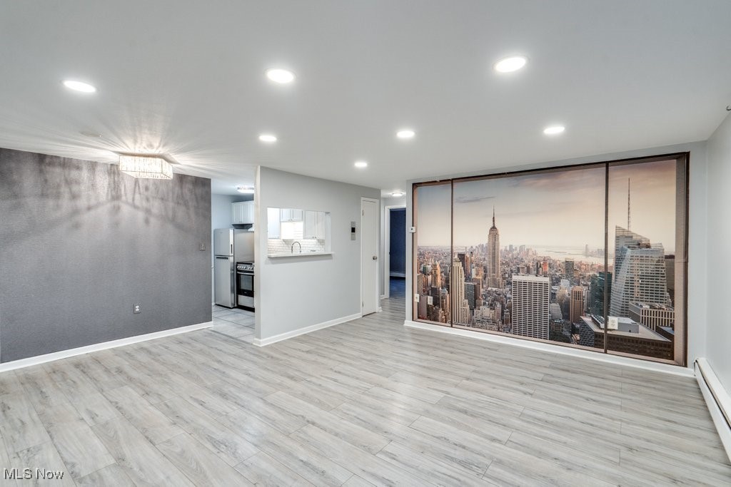 Parkview Common Condo - Residential