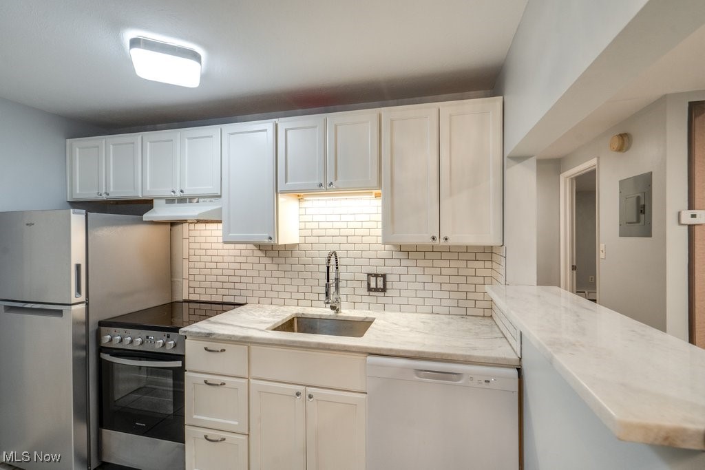 Parkview Common Condo - Residential