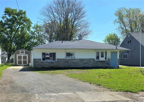 Homes For Sale - 251 N Beverly Avenue<br/> Mahoning County, Youngstown, OH 44515