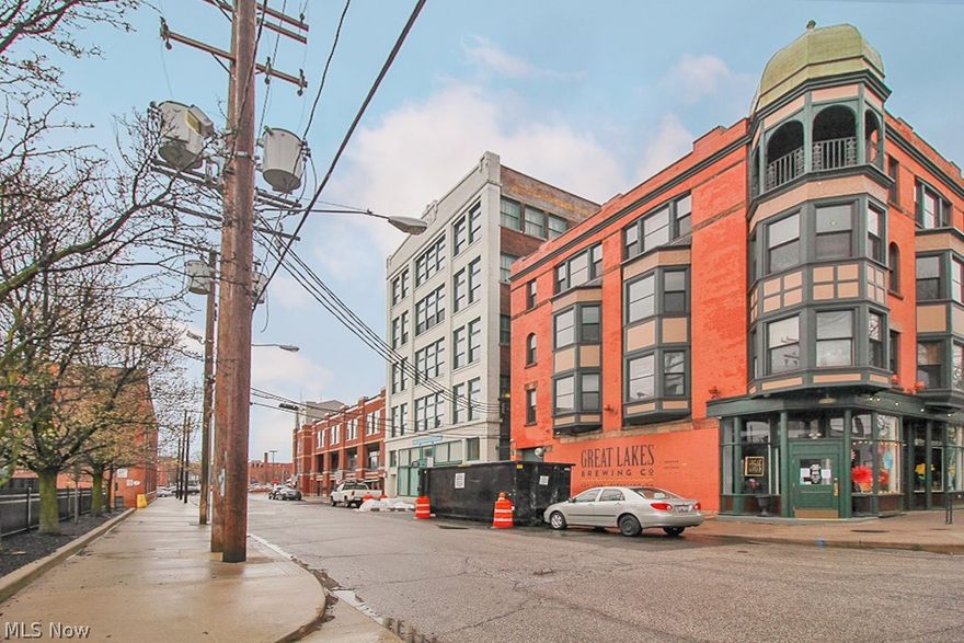 1951 W 26th - Incredible 2 bed 2 bath Ohio City Condo!

$1,697 rent / $850 deposit
$25 application fee per adult
1 pets OK under 20 lbs with additional deposit, no exceptions, HOA rules
1 time $49 non-refundable set up fee paid at lease signing

All applicants are required to fill out a PetScreening application, found on our website directly on the application before being processed. Even if you have NO pets - this application must be filled out. One time, non-refundable pet fee of $200-300 per animal applies to all pets & must be paid prior to or when you pay your first month rent. (No fee for qualified assistance animals).

This beautiful 2 bed, 2 bath condo in historic Ohio City offers an amazing W 25th location with Market Garden, Mitchells, the Westside Market & more outside your door & minutes from the highway & downtown! There is 1 parking spot in the heated garage, indoor storage, a 24 hour fitness center & a courtyard that offer great outdoor entertaining space as wel