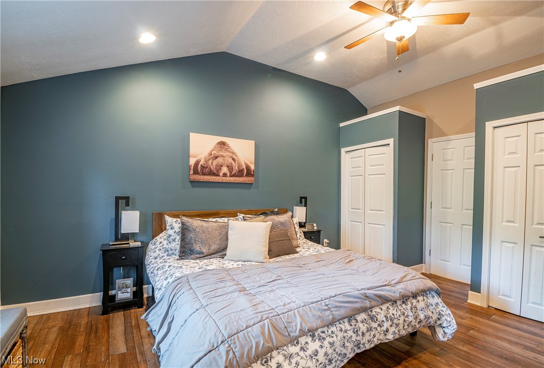 Rex Lake View - Residential