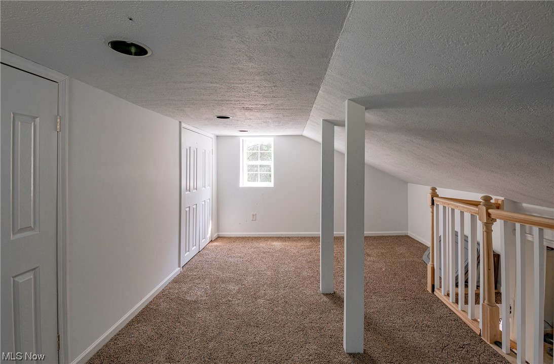 Rex Lake View - Residential