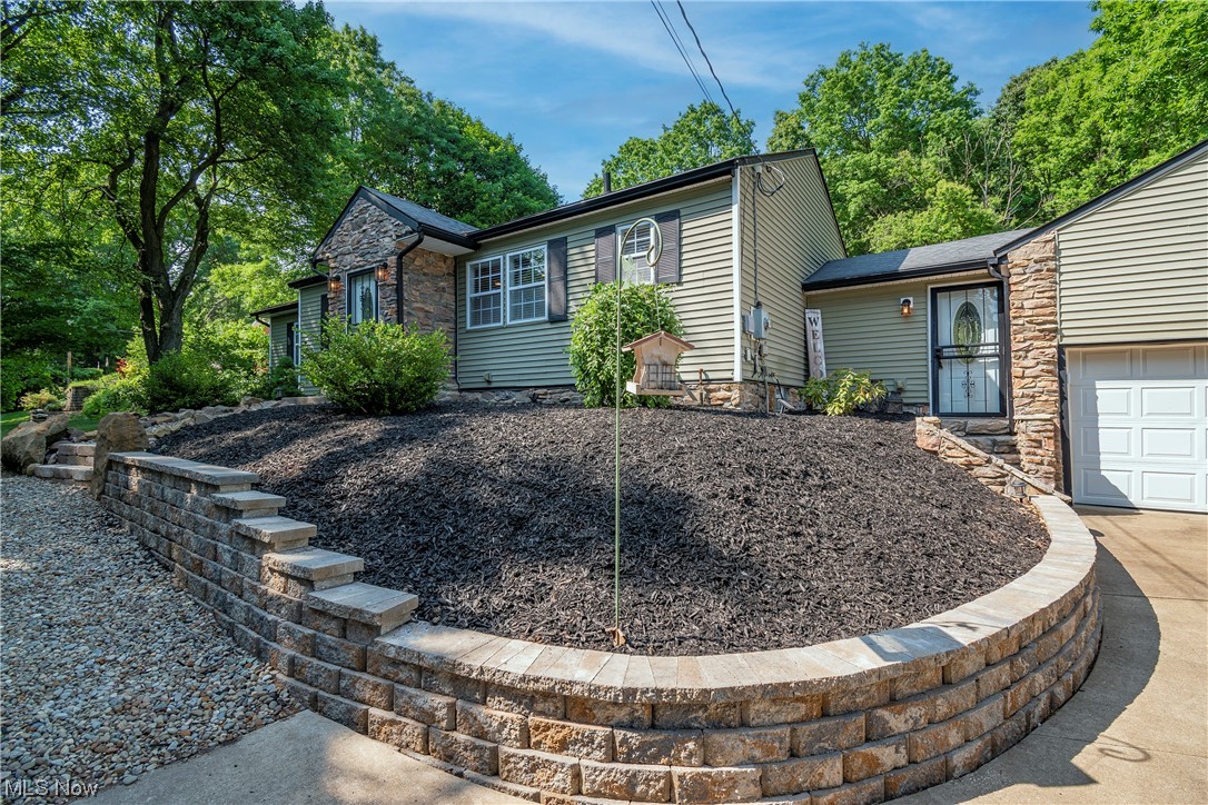 Rex Lake View - Residential