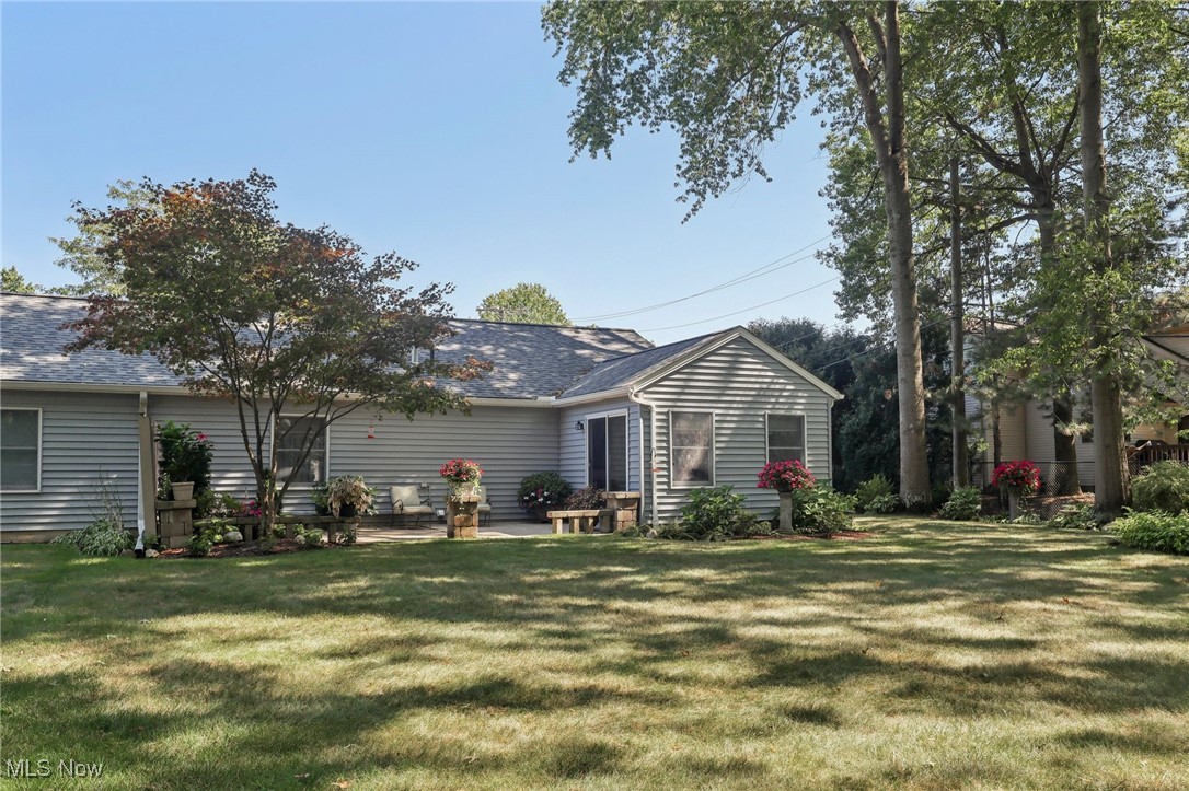 Avon Woods Condo - Residential