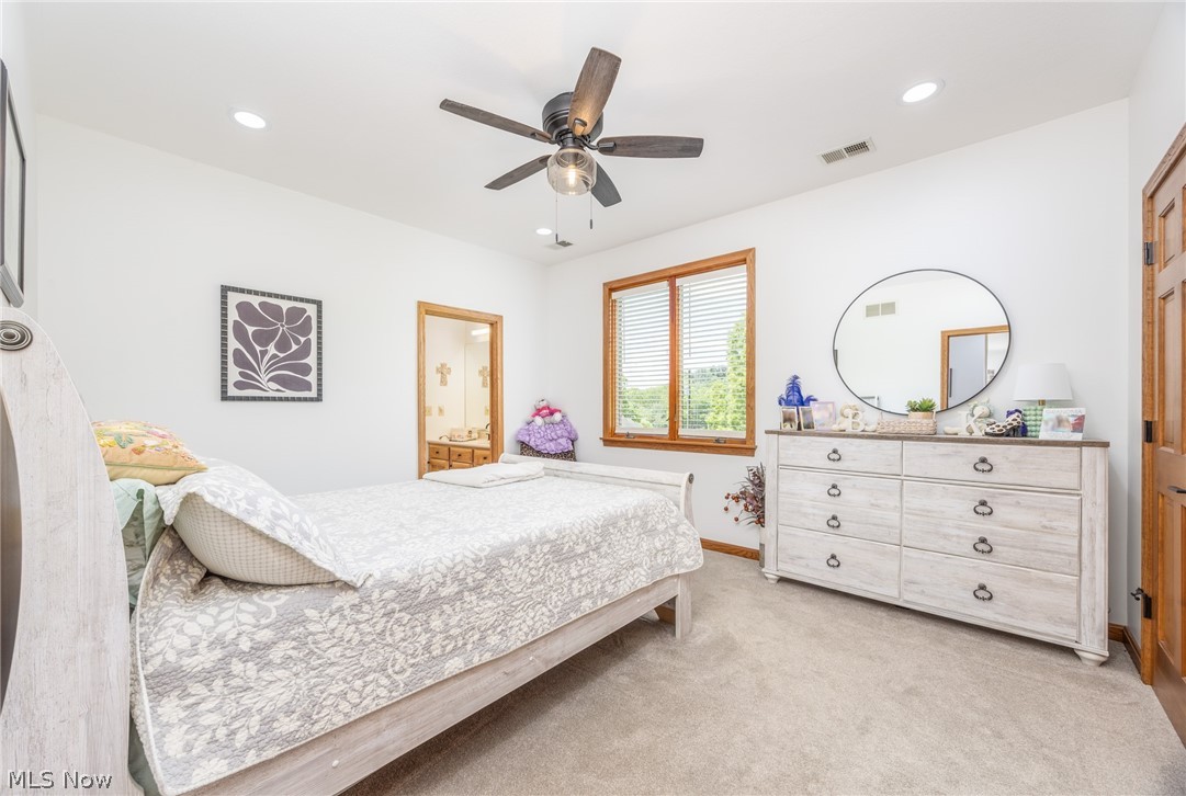 Eagles Nest Condo - Residential