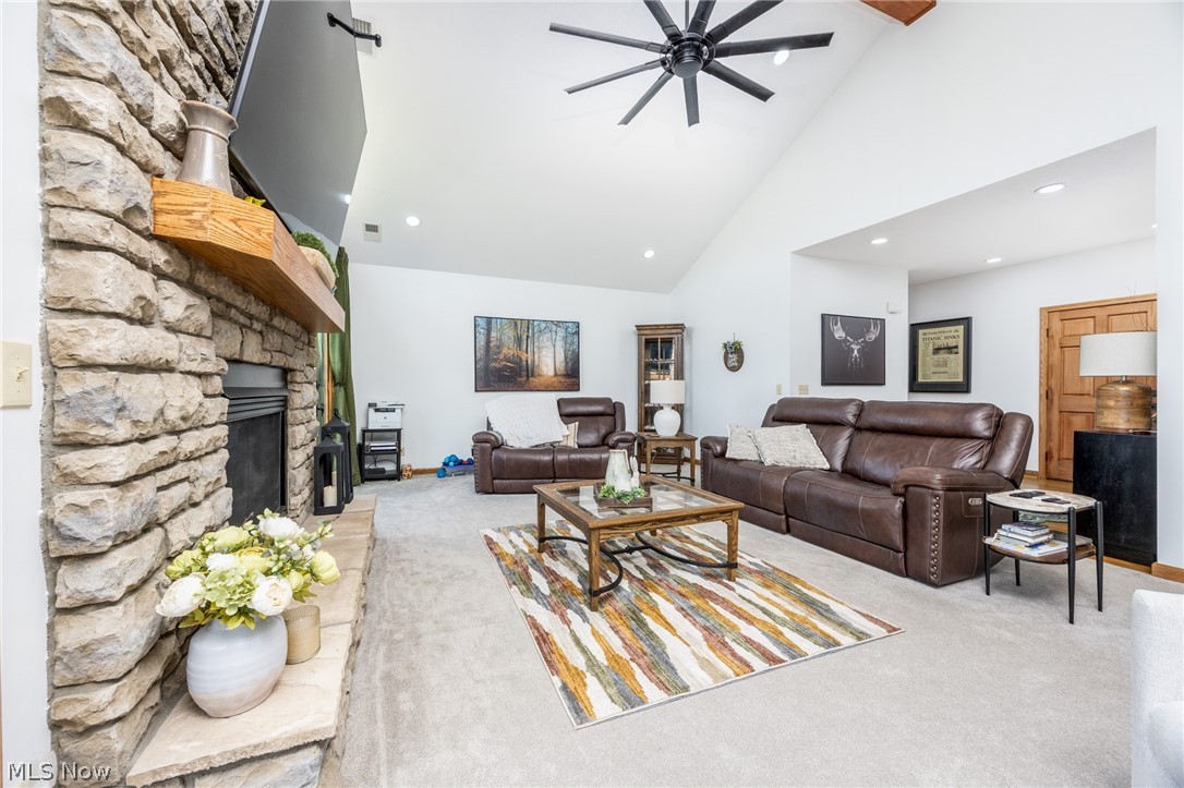 Eagles Nest Condo - Residential
