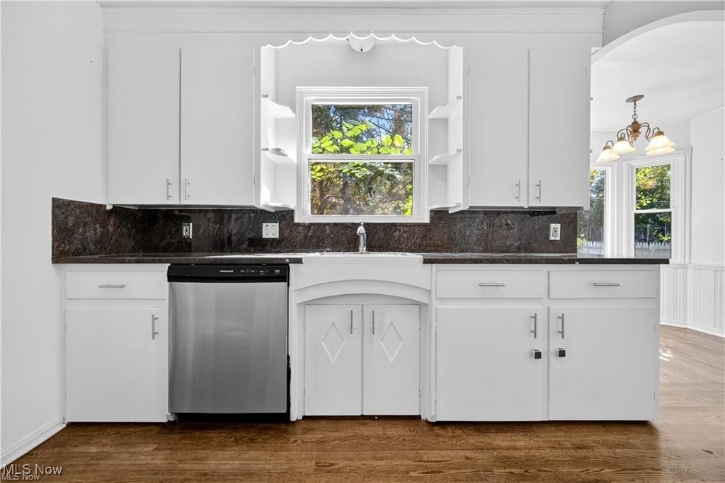 University Heights, Ohio 44118, United States, 3 Bedrooms Bedrooms, ,2 BathroomsBathrooms,Residential,Active,213678