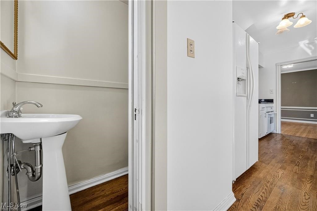 University Heights, Ohio 44118, United States, 3 Bedrooms Bedrooms, ,2 BathroomsBathrooms,Residential,Active,213678