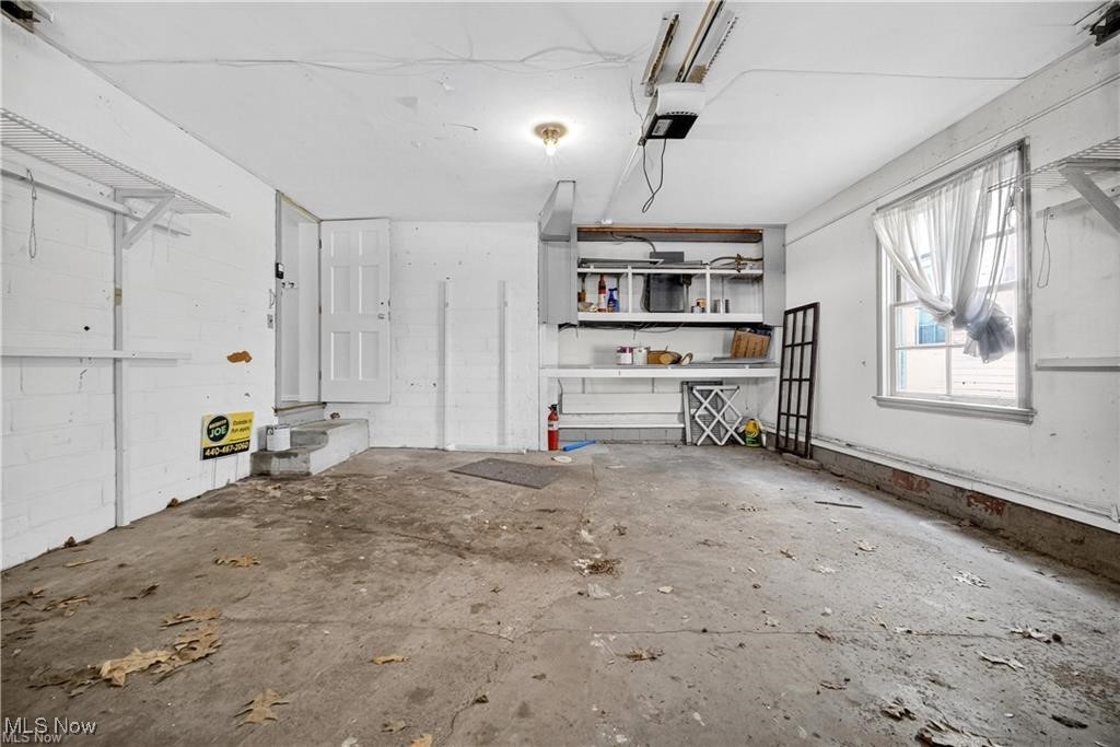 University Heights, Ohio 44118, United States, 3 Bedrooms Bedrooms, ,2 BathroomsBathrooms,Residential,Active,213678