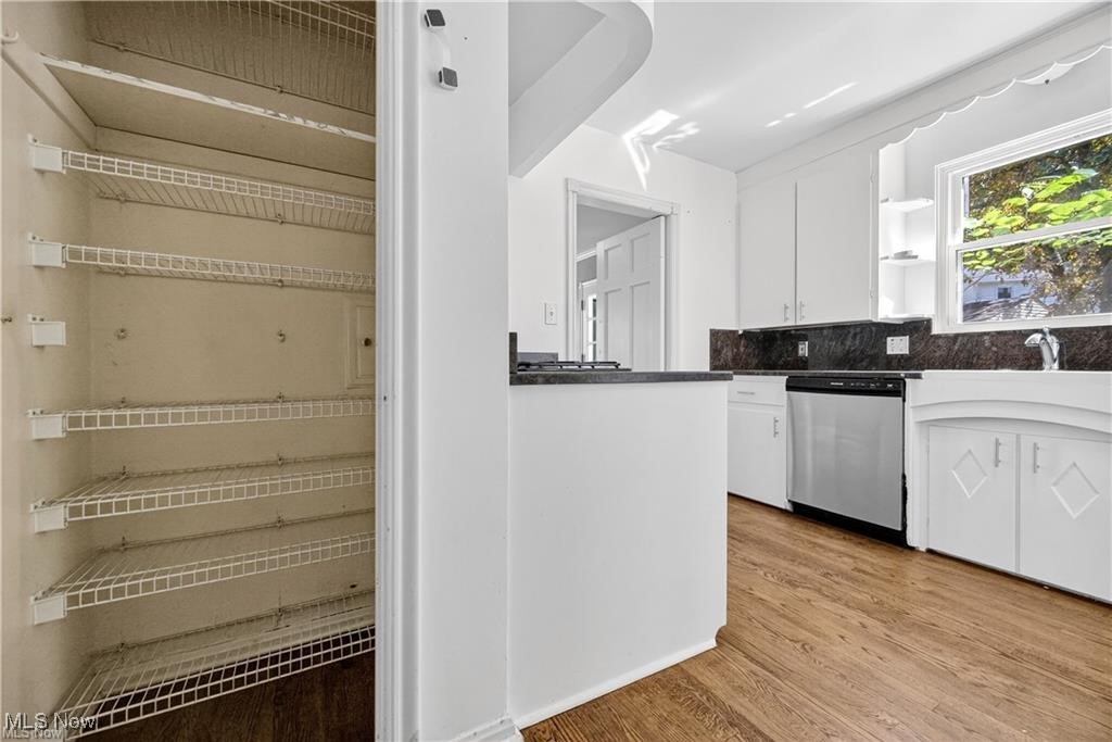 University Heights, Ohio 44118, United States, 3 Bedrooms Bedrooms, ,2 BathroomsBathrooms,Residential,Active,213678