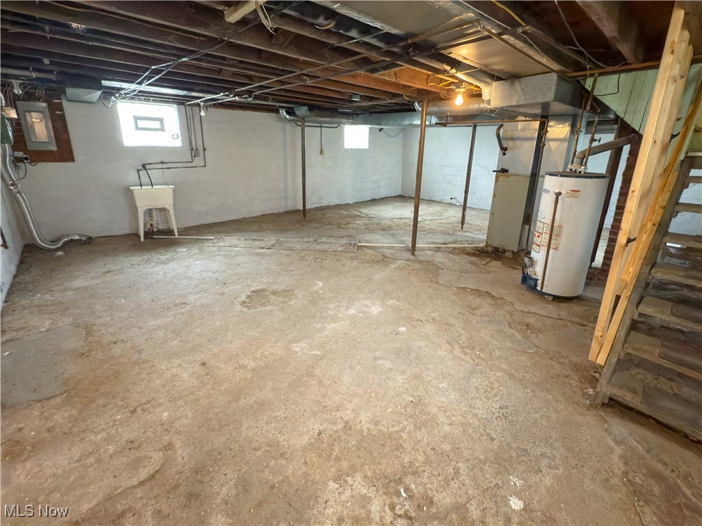 111 Akers Avenue, Akron, Ohio image 19