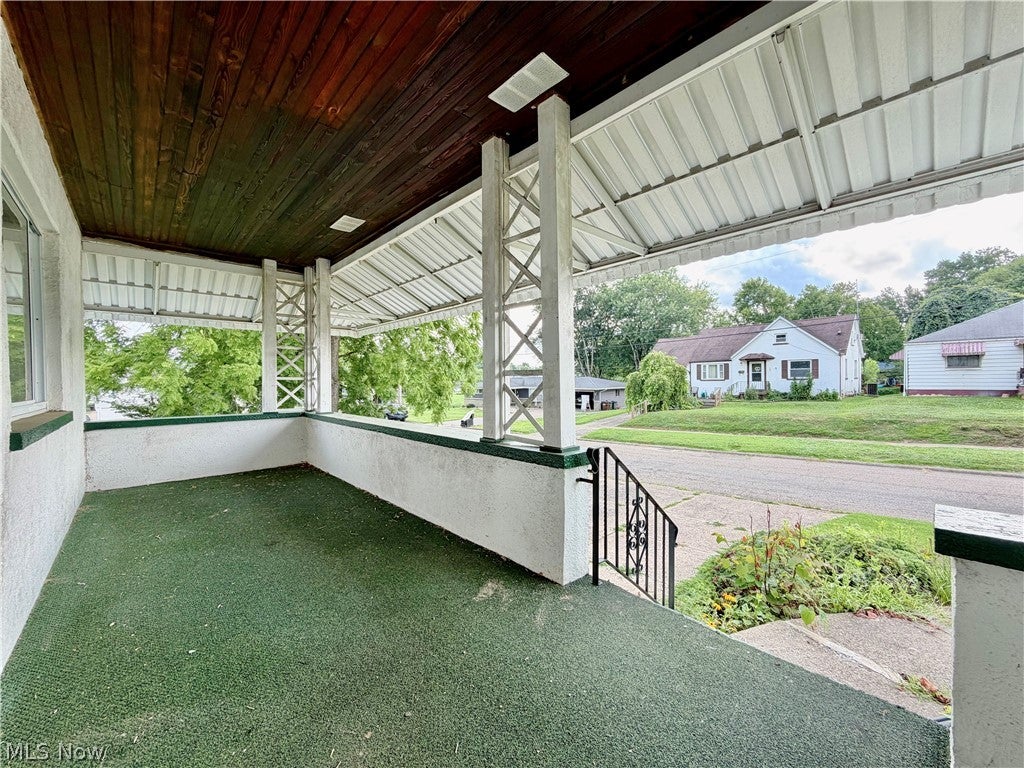 710 Walnut Street