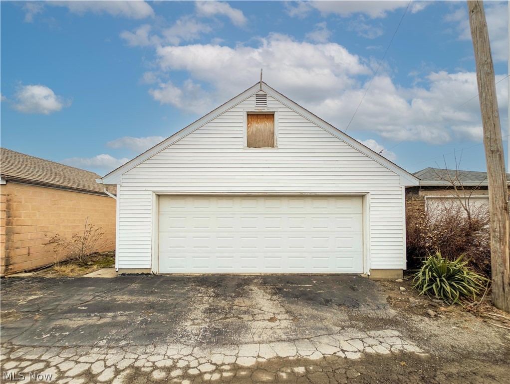 Ac Moss Sub - Residential