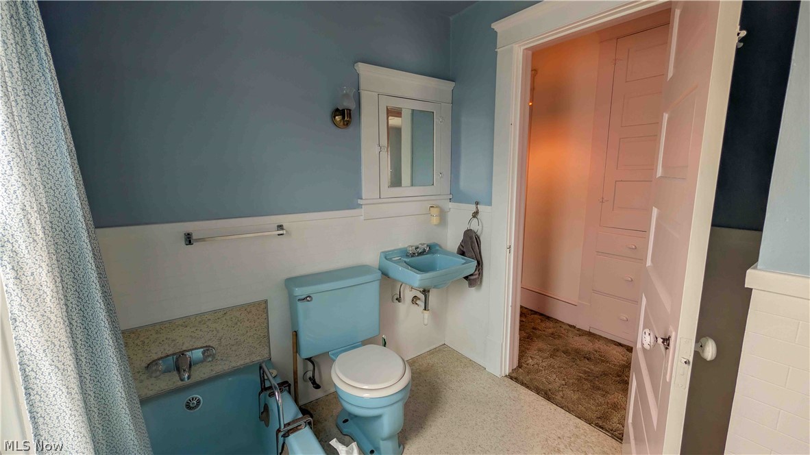 Ac Moss Sub - Residential