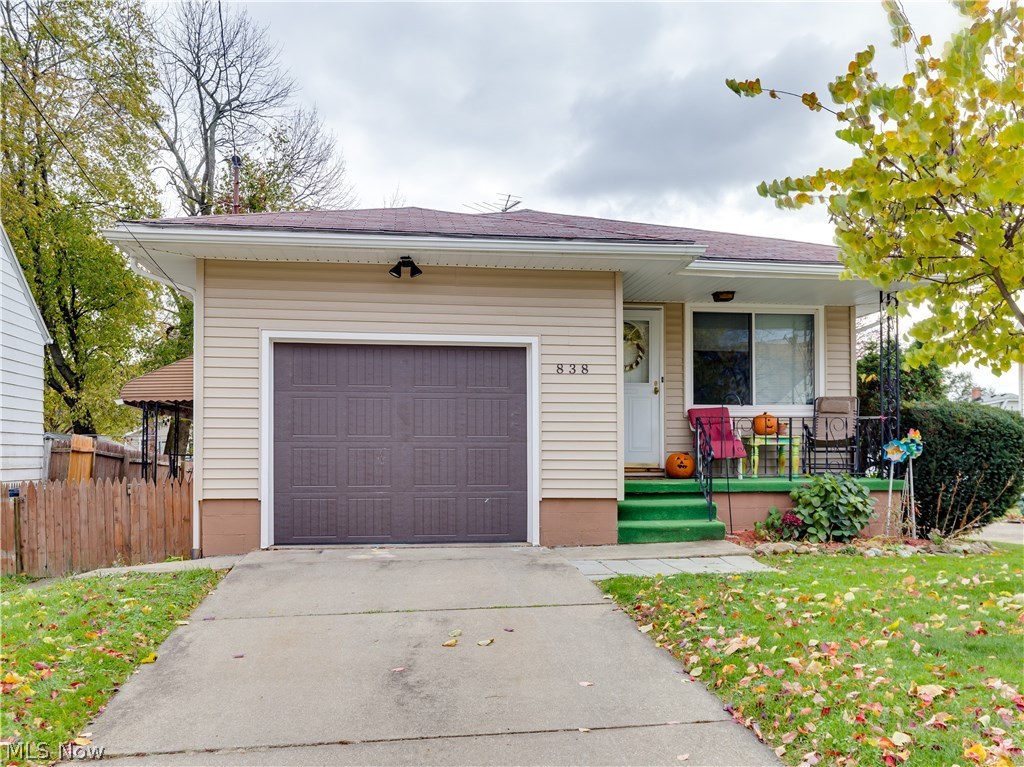 This lovely Akron ranch is ready to become the home of a new buyer. Hosting three bedrooms and two bathrooms this home is a great place to get cozy and relax. This property has been cared for and loved and is move in ready. Be sure to come see this home quickly while it lasts!