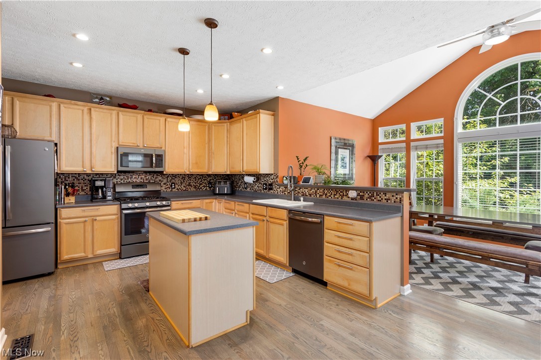 Saddle Creek Sub - Residential