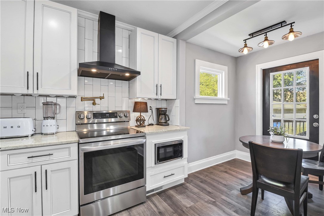 Ja Wigmore Companys Cedarbro - Residential