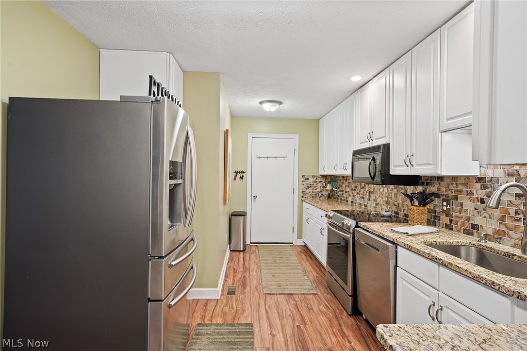 Shady Hollow Condo - Residential