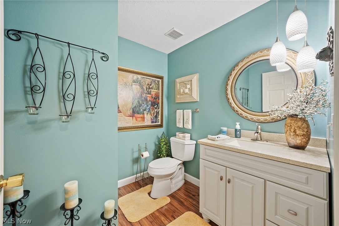 Shady Hollow Condo - Residential
