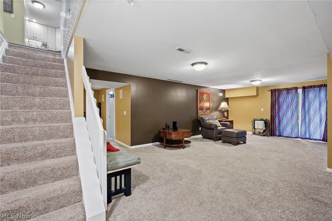 Shady Hollow Condo - Residential