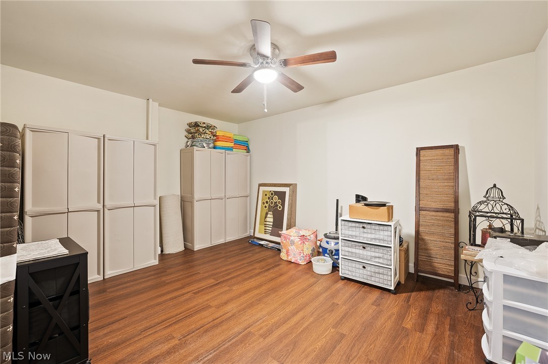 Shady Hollow Condo - Residential