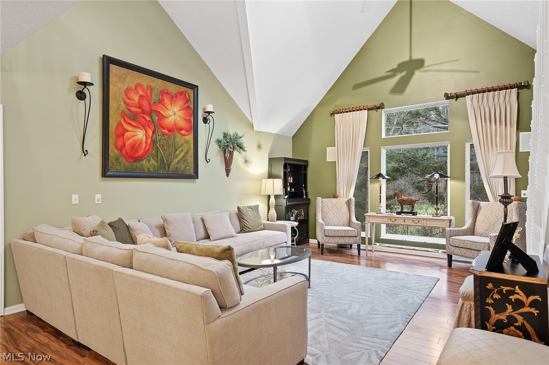 Shady Hollow Condo - Residential