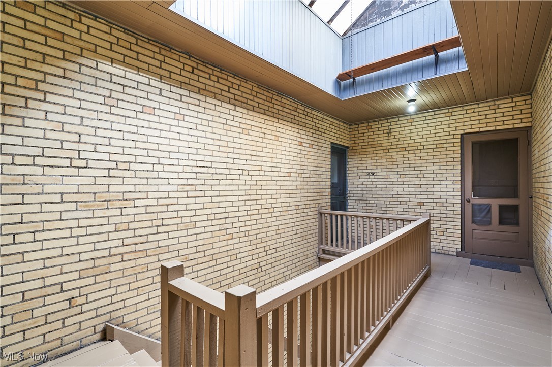 Cleveland, Ohio 44120, United States, ,Commercial,Contingent,32613