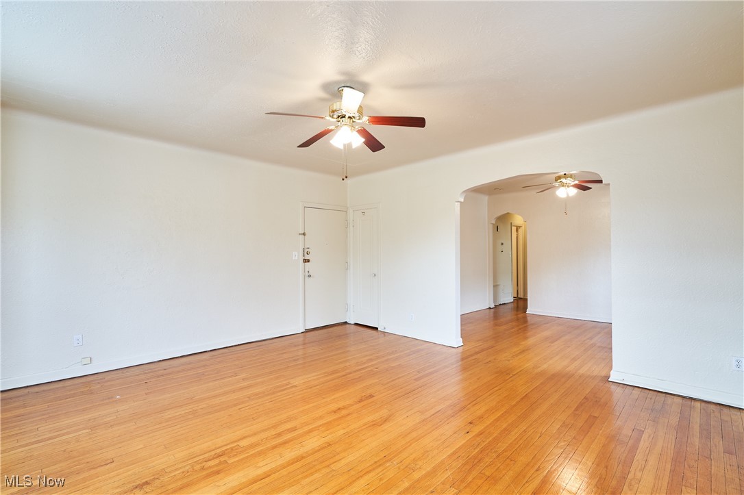 Cleveland, Ohio 44120, United States, ,Commercial,Contingent,32613