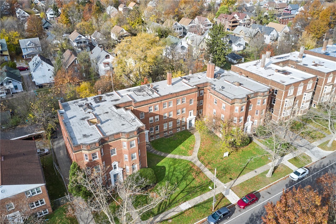 Cleveland, Ohio 44120, United States, ,Commercial,Contingent,32613