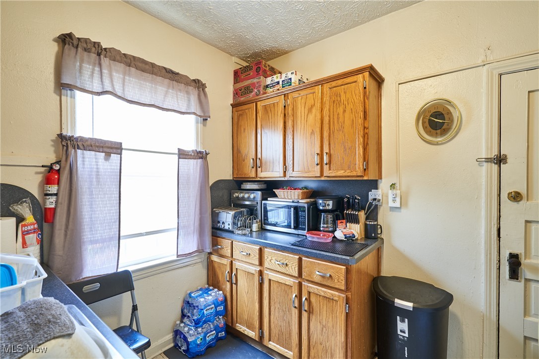 Cleveland, Ohio 44120, United States, ,Commercial,Contingent,32613