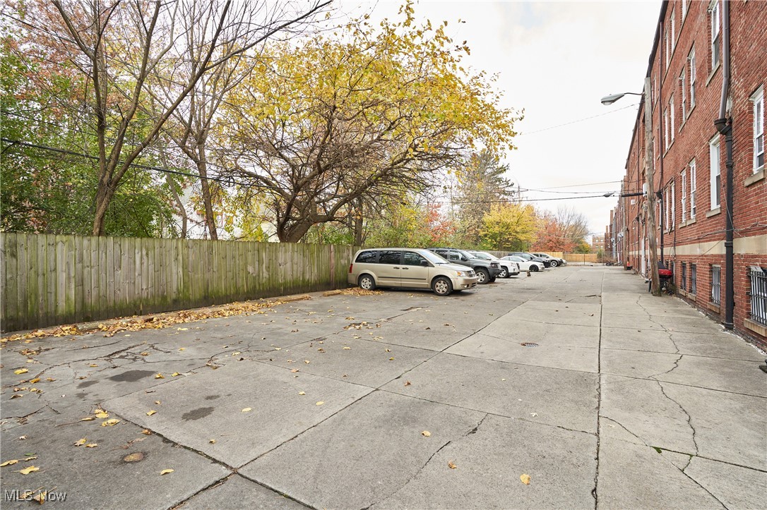 Cleveland, Ohio 44120, United States, ,Commercial,Contingent,32613