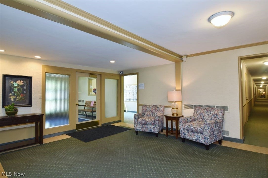 19201 Van Aken Boulevard 508