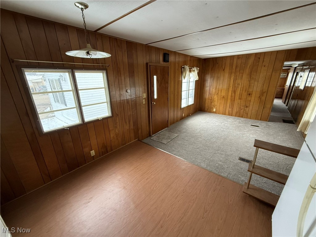 606 Karen Avenue, New Philadelphia, Ohio image 7