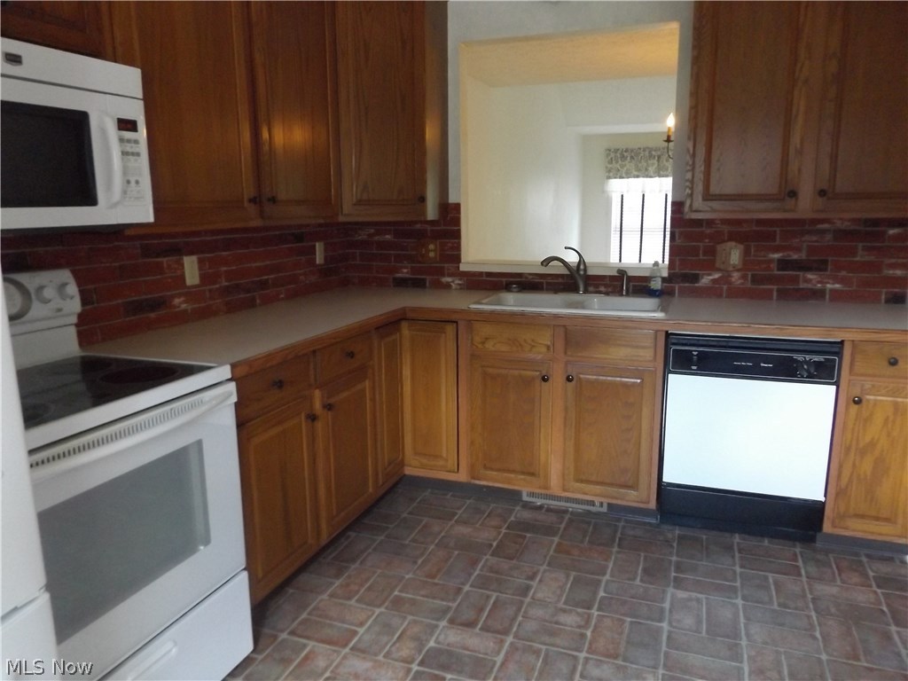 Rose Hill Condos - Residential