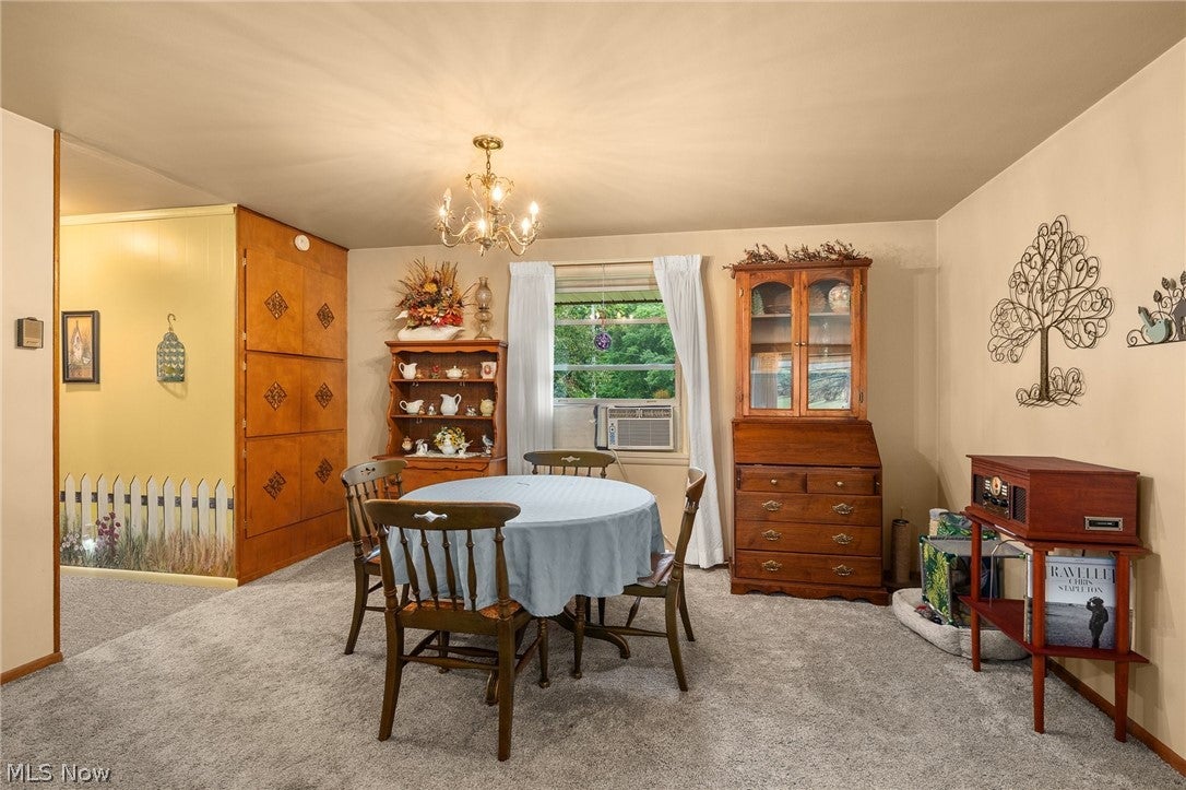1807 Hanley Road W