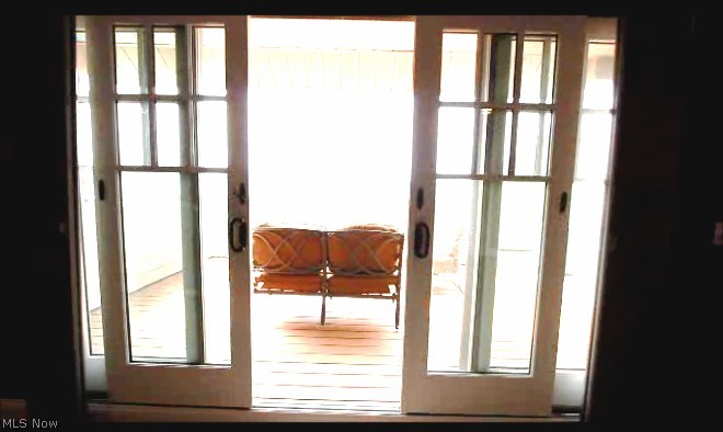 Beachcliff Row Condo - Residential