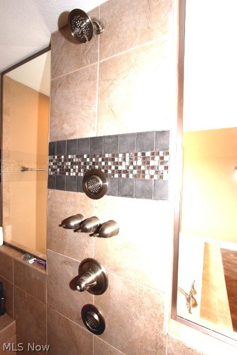 Beachcliff Row Condo - Residential