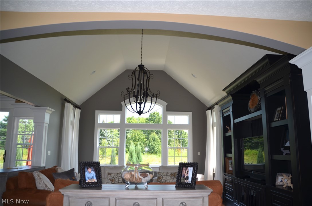 Signature of Solon - Residential