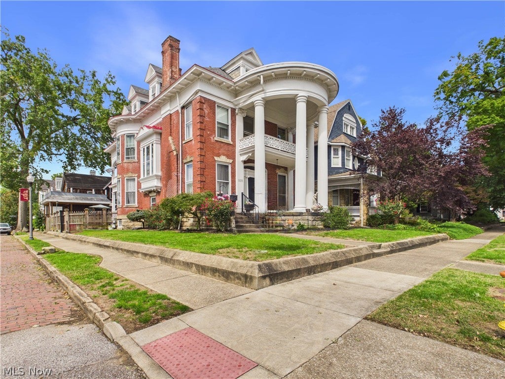 1103 Juliana Street