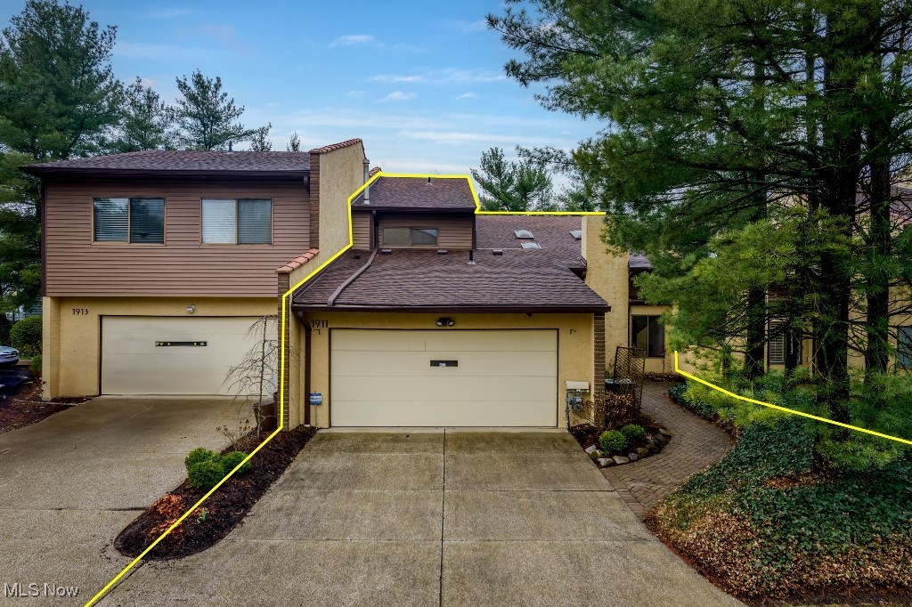 1911 Brookwood Drive, Akron, Ohio image 1